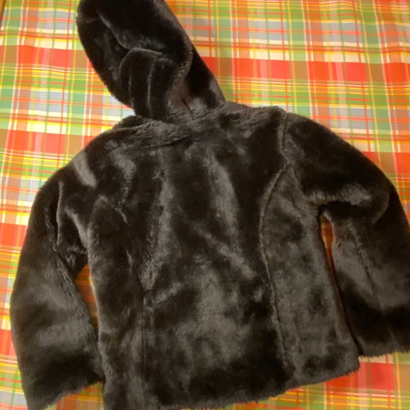 Faux fur coat - Picture 2 of 3